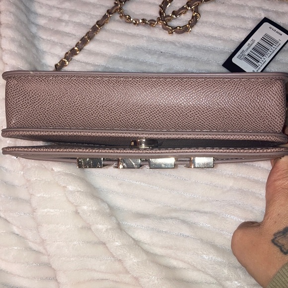 Bebe Gold Chain Tan Clutch NWT - Picture 7 of 7